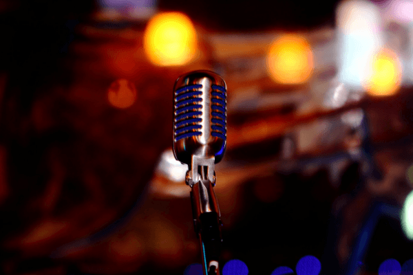 Microphone